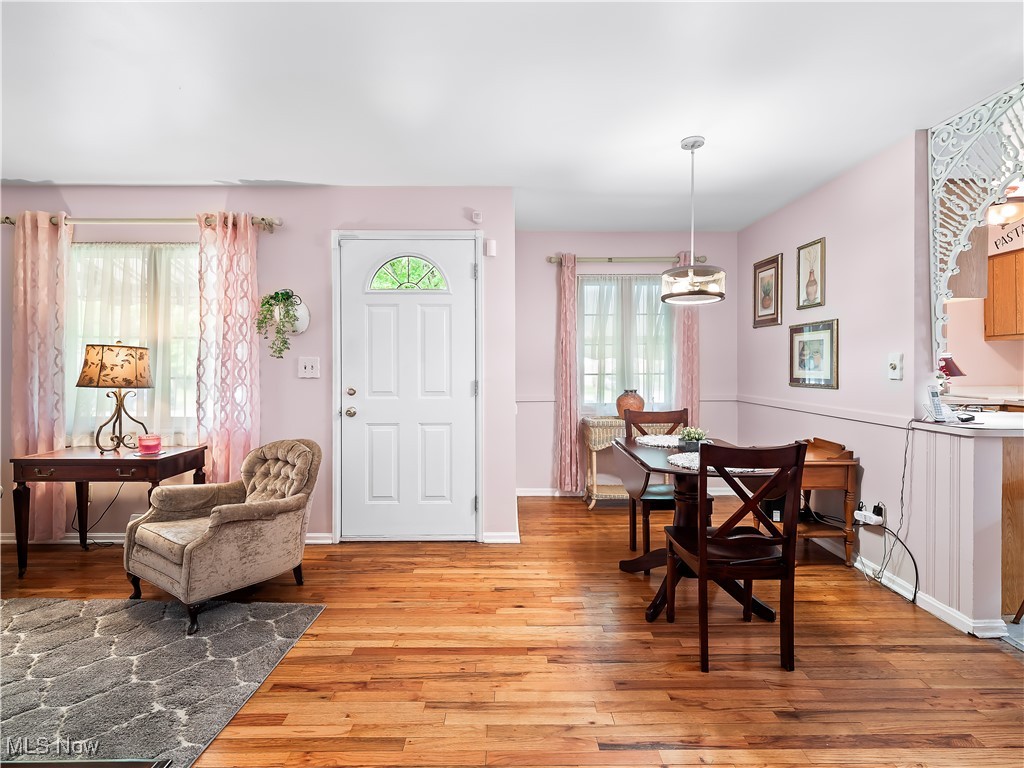 1241 Cedar Drive, Lorain, Ohio image 6