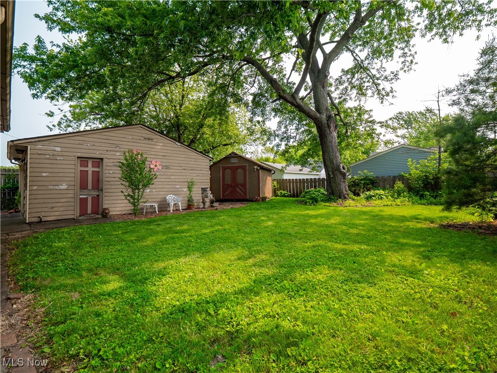 1241 Cedar Drive, Lorain, Ohio image 28