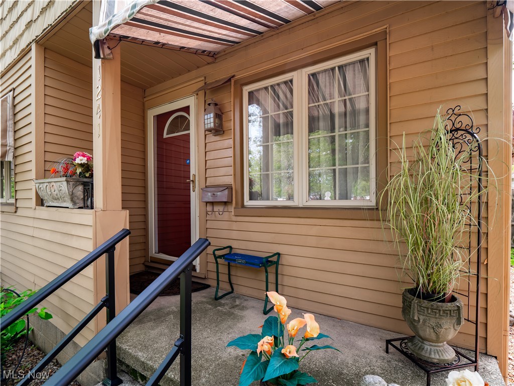 1241 Cedar Drive, Lorain, Ohio image 3