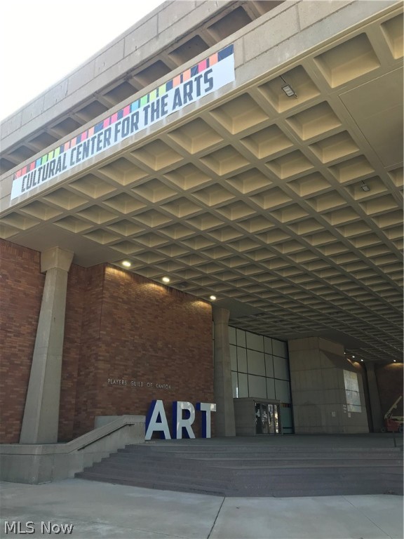 Canton - Commercial Sale