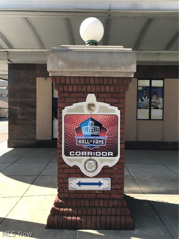 Canton - Commercial Sale