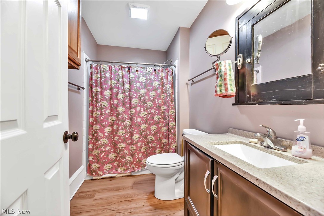 Canton - Commercial Sale