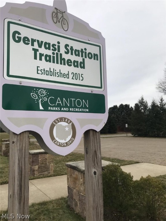 Canton - Commercial Sale