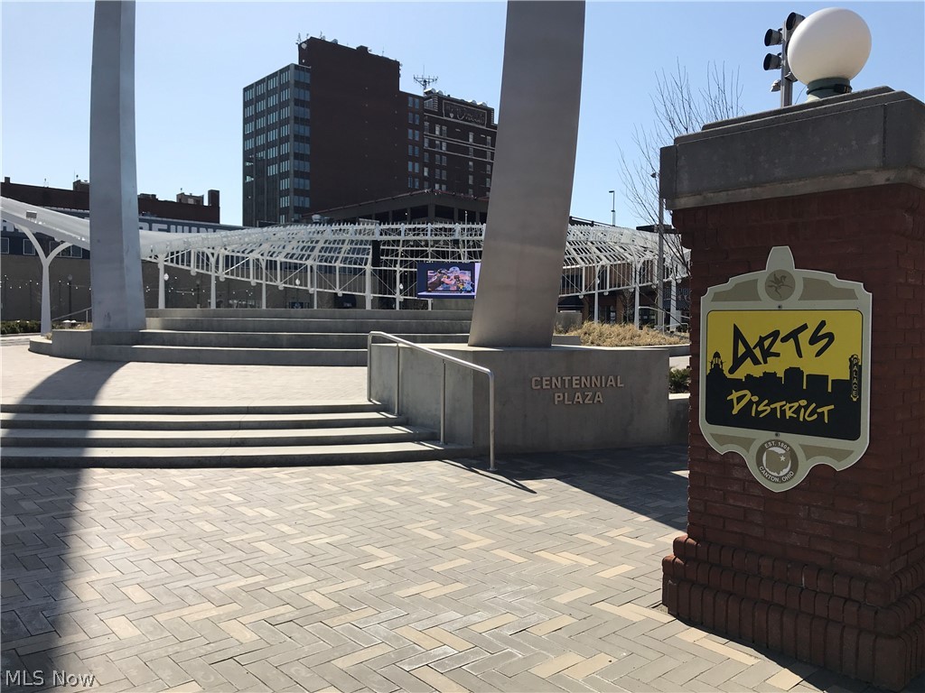 Canton - Commercial Sale