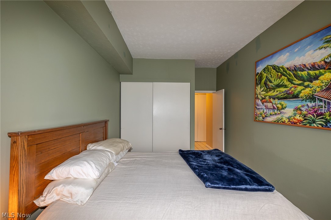 Carlyle Condo - Residential