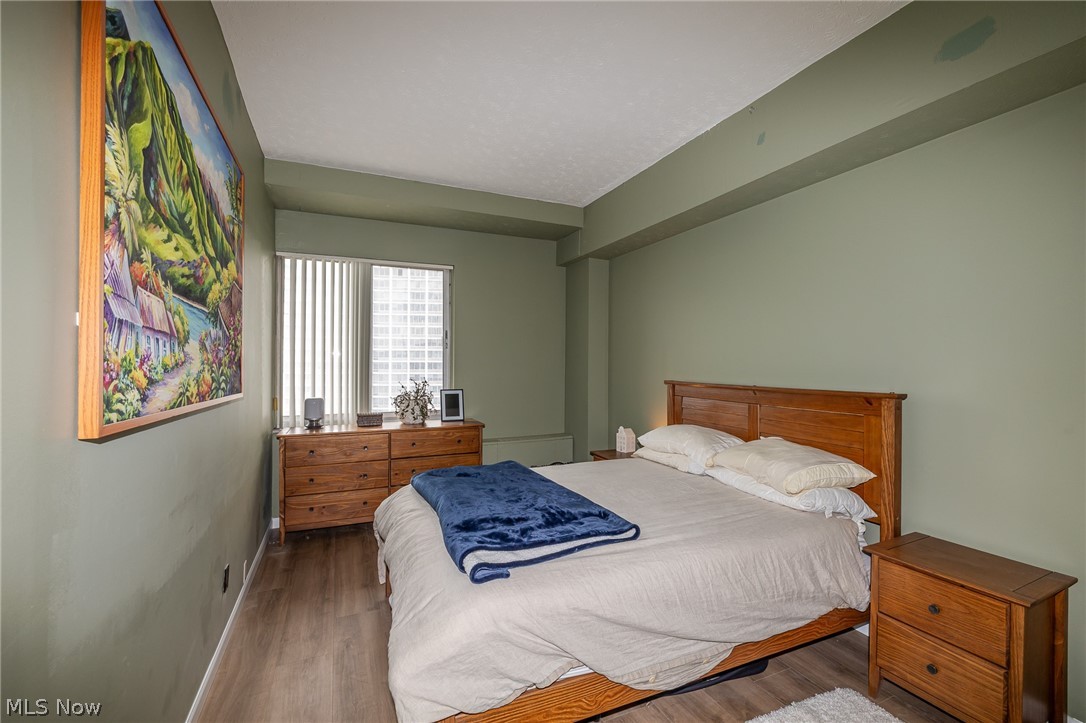 Carlyle Condo - Residential