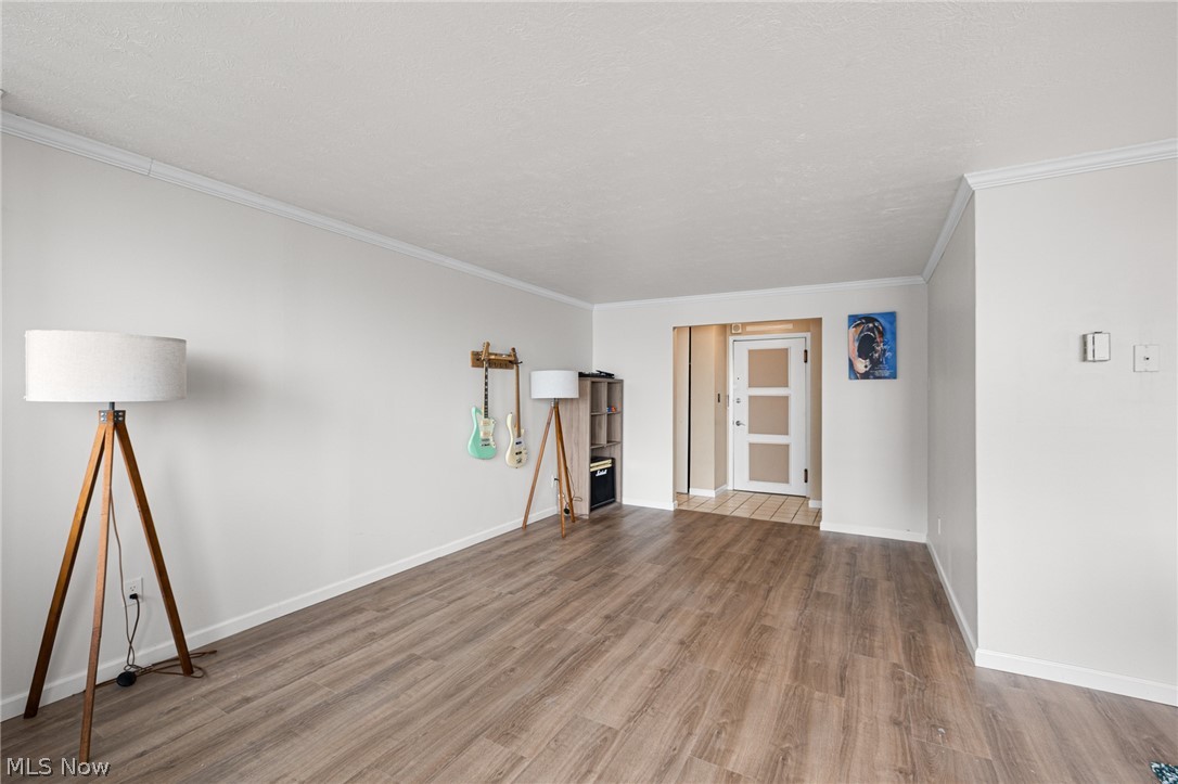 Carlyle Condo - Residential