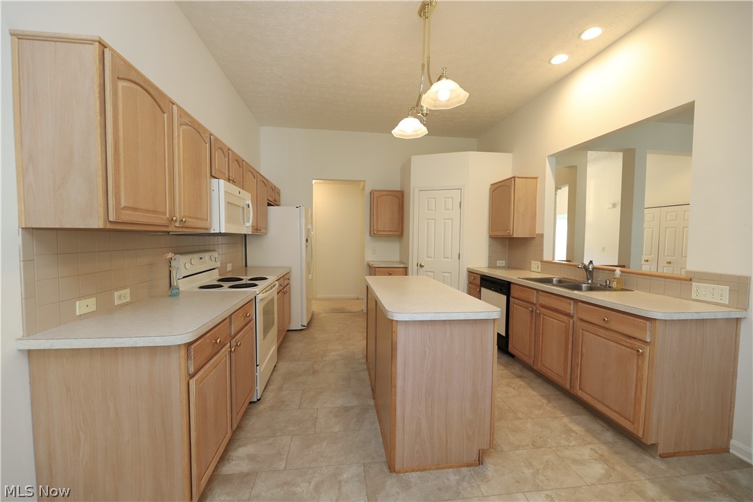 Ridgewood Falls Ph 02 - Residential