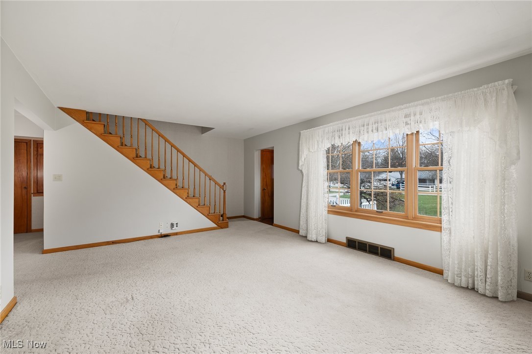 3577 Wadsworth Road, Barberton, Ohio image 5