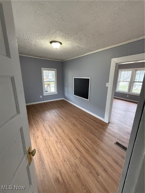 Tiny photo for 714 Chester Street, Zanesville, OH 43701 (MLS # 5181219)