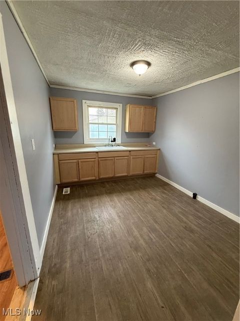 Tiny photo for 714 Chester Street, Zanesville, OH 43701 (MLS # 5181219)