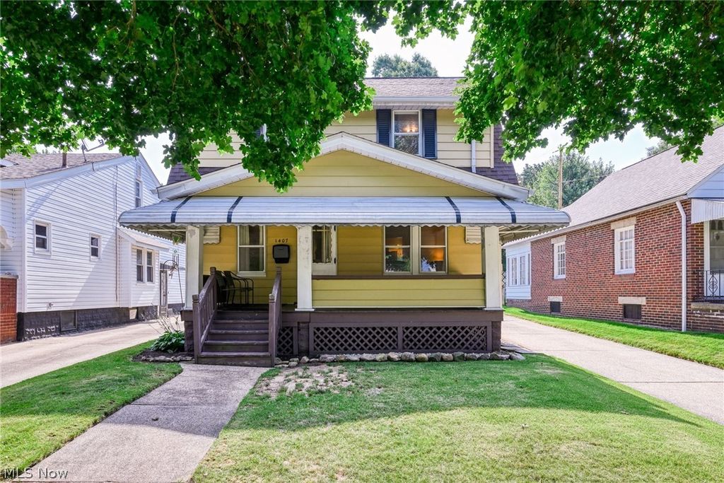 Photo of 1407 Herberich Avenue, Akron, OH 44301 (MLS # 5223278)