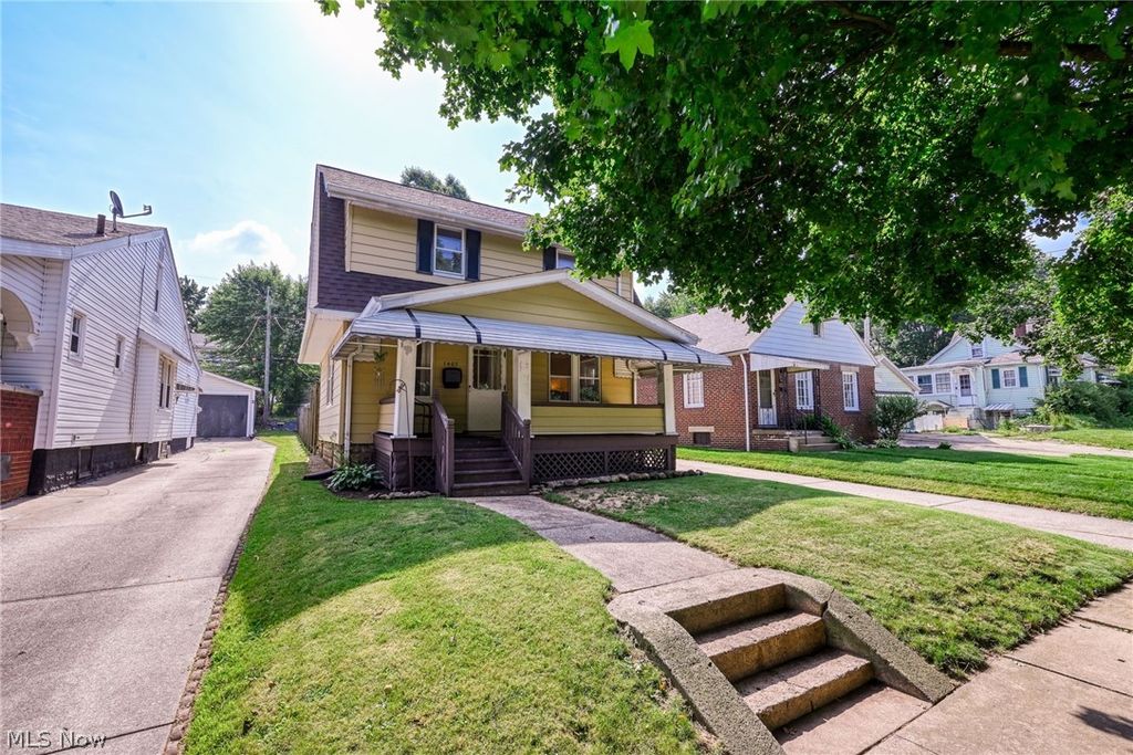 Photo of 1407 Herberich Avenue, Akron, OH 44301 (MLS # 5223278)