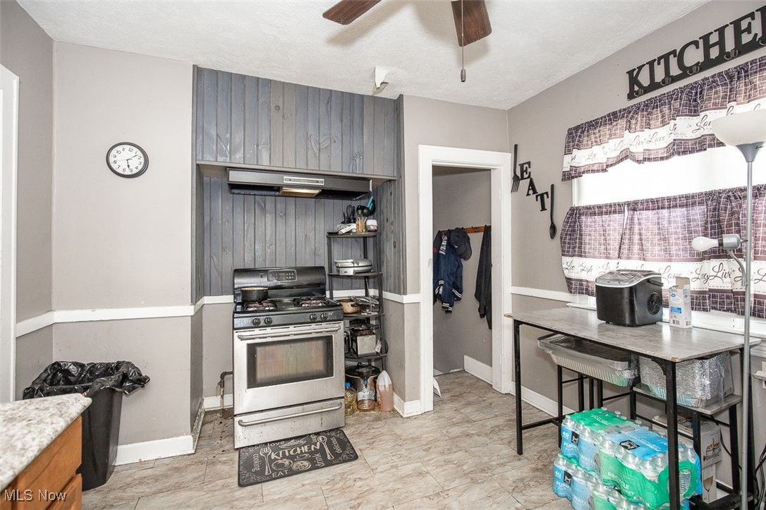 Conger Helper Realty Companys - Residential