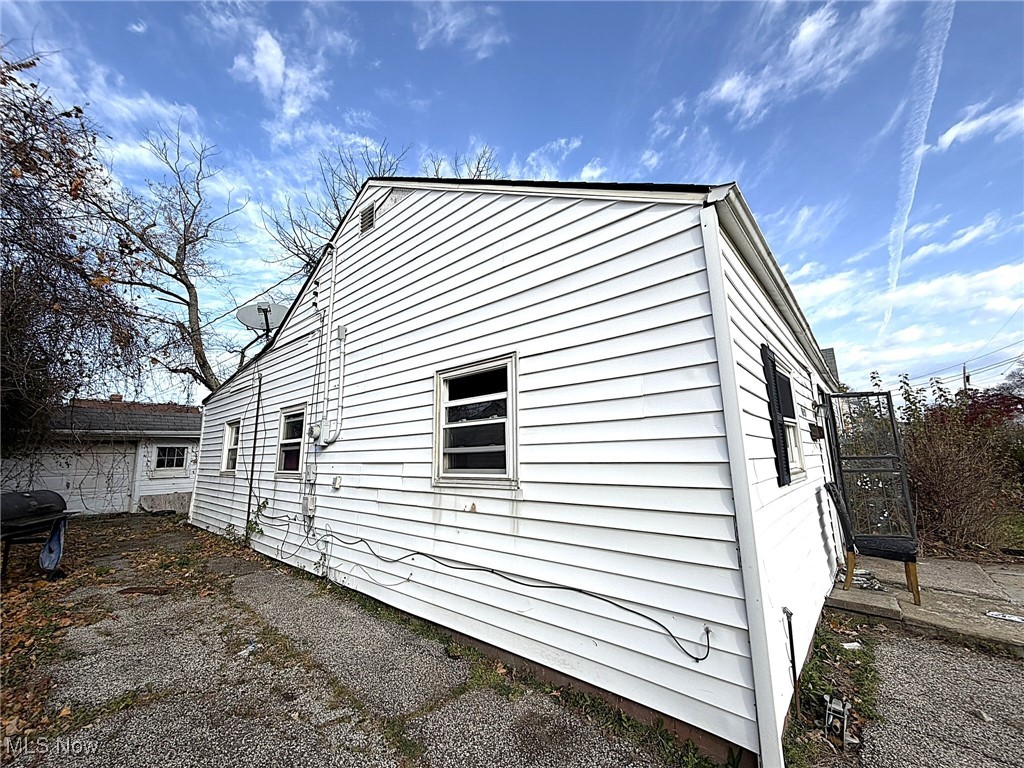 Lee Miles - Residential