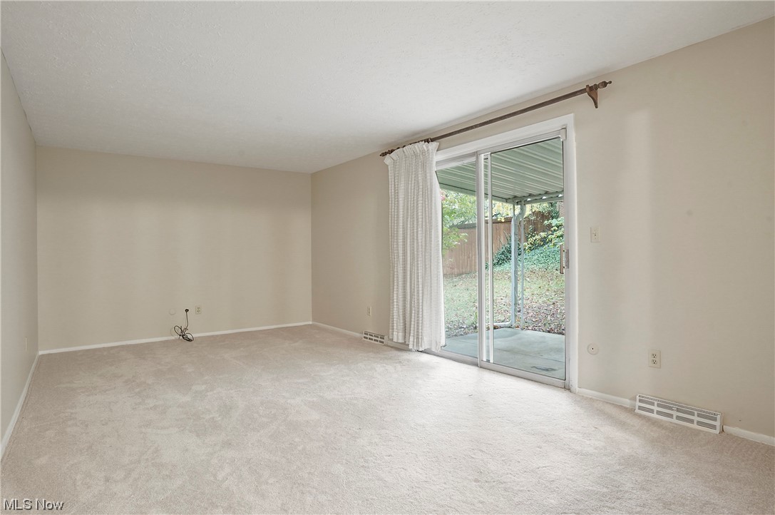 Stow Little Farms - Residential