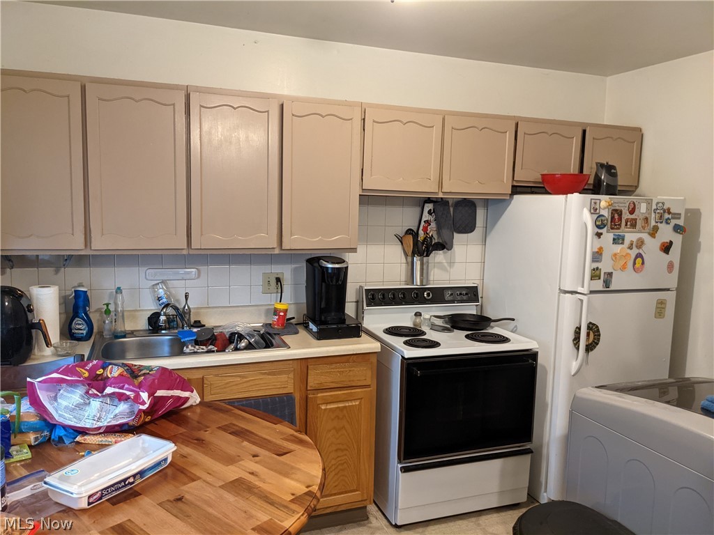 Roosevelt Heights - Residential Income