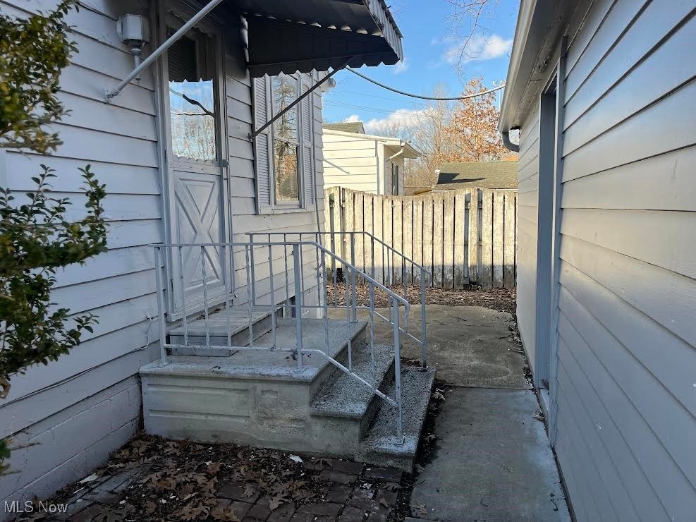 432 Smith Street, Niles, Ohio image 2