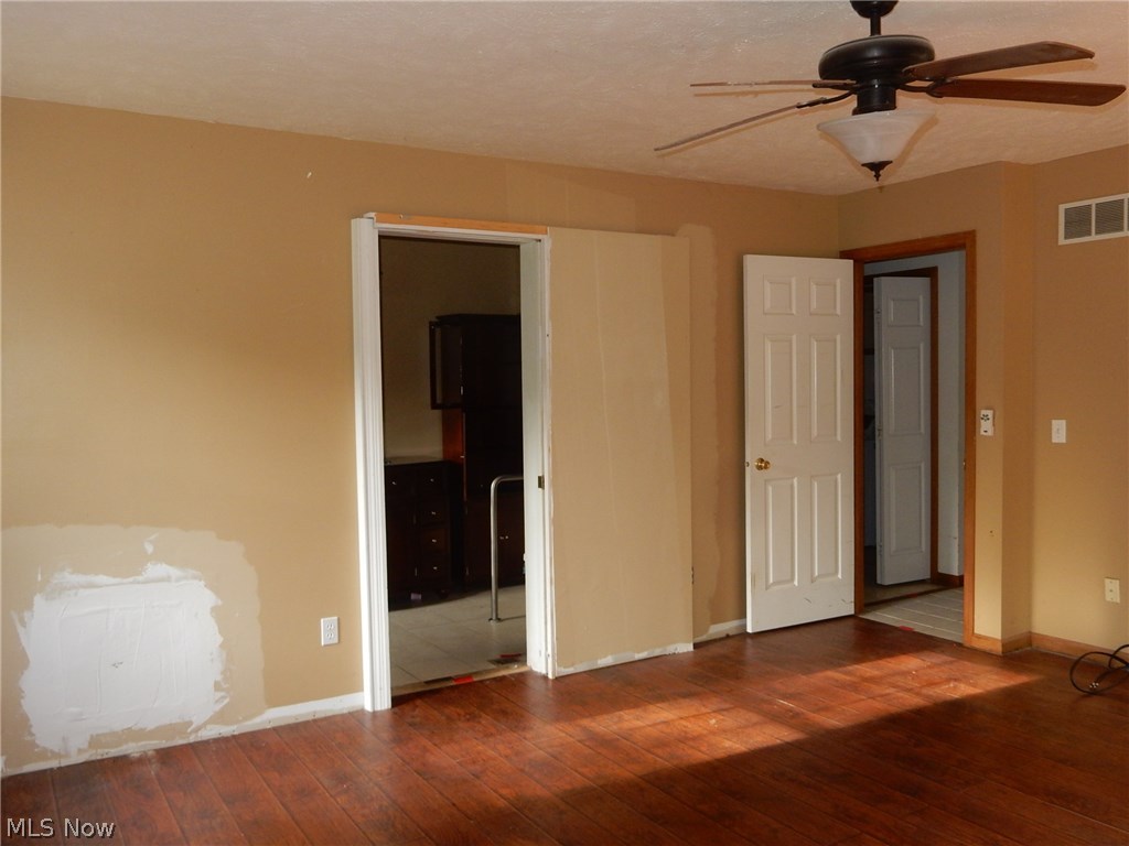 Trumbull - Residential