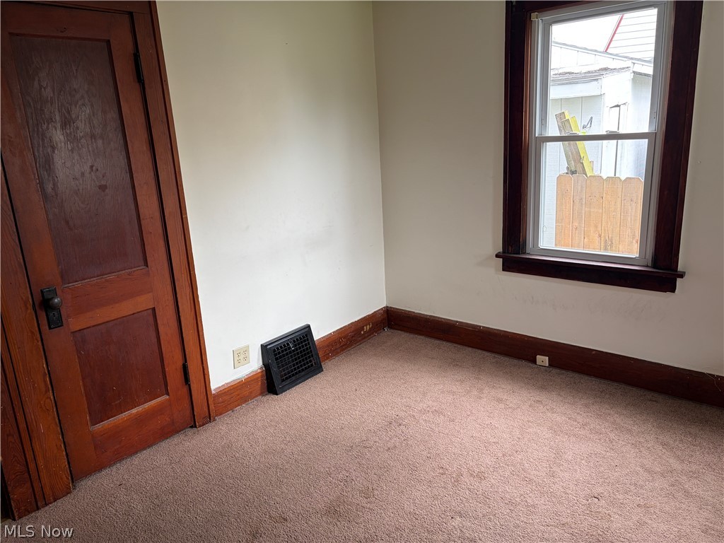 Niles City - Residential