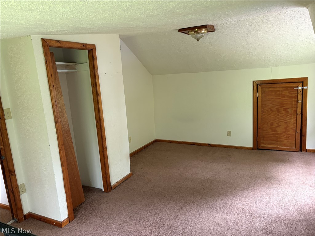 Niles City - Residential