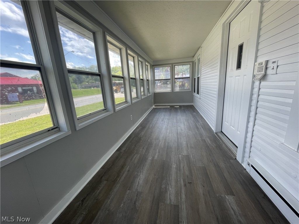 Photo of 304 Dewey Avenue, Cambridge, OH 43725 (MLS # 5207620)