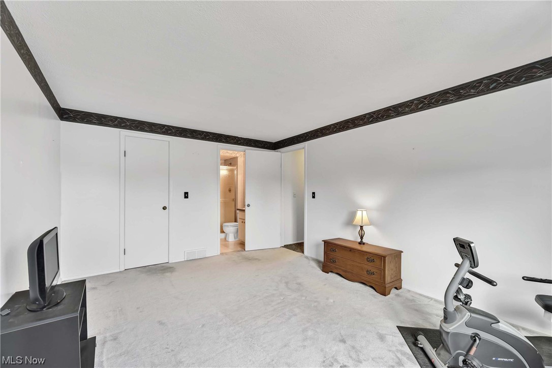 Pinecrest - Residential