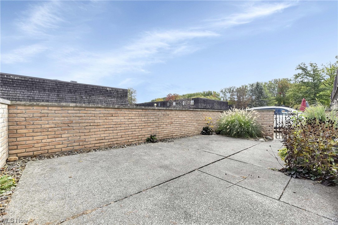 Pinecrest - Residential