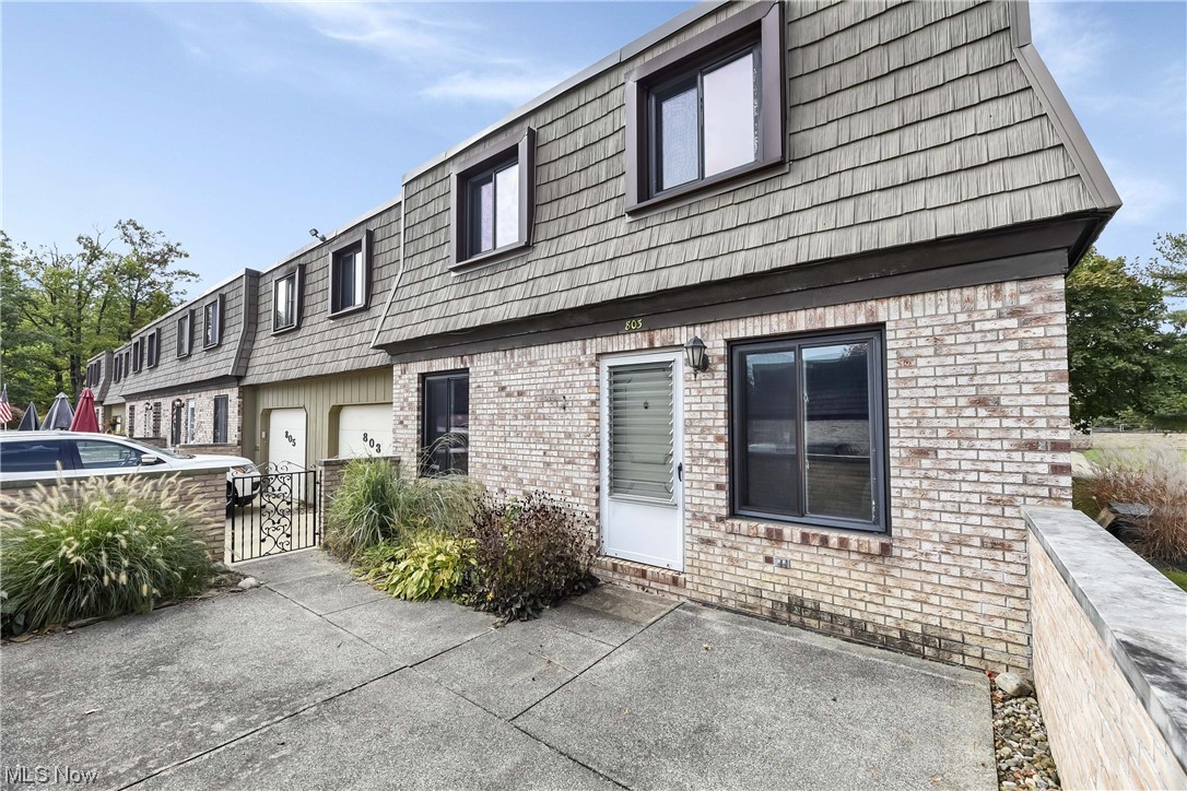 Pinecrest - Residential