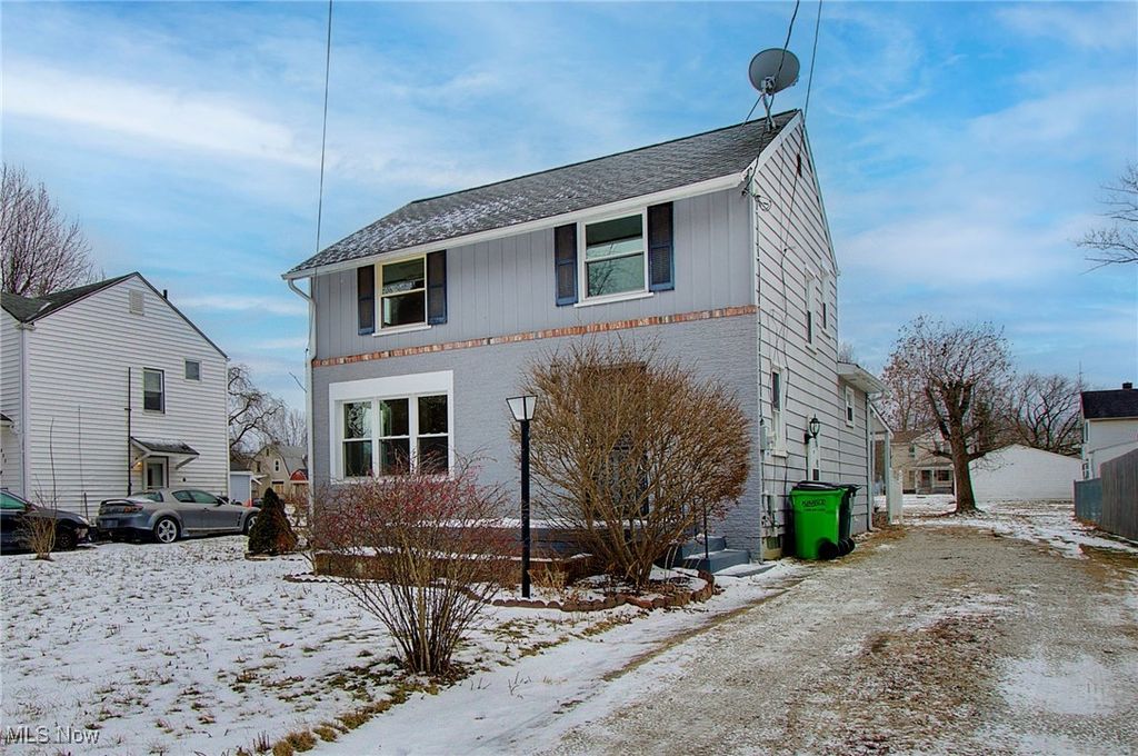 Photo of 1025 Reed Street, Alliance, OH 44601 (MLS # 5183571)