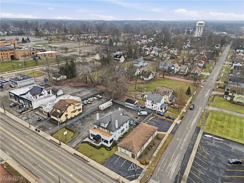 Tiny photo for 1214 E Market Street, Warren, OH 44483 (MLS # 5179064)