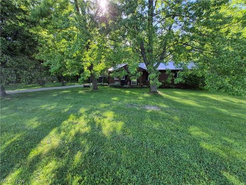 Homes For Sale - 1373 Saffron Drive<br/> West Salem, OH 44287