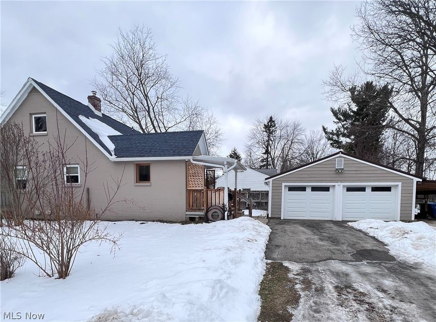 This classic post–World War II Cape Cod offers timeless character, modern efficiency, and an unbeatable location. Situated at the corner of two dead-end streets, the home provides a peaceful, low-traffic setting—yet sits right next to Kent State University and within a comfortable walking distance to vibrant downtown Kent.
Completely rebuilt to code inside in 2014, this 4-bedroom, 2 full bath home was thoughtfully updated with R-19 wall insulation and up to R-28 overhead where possible, along with all-new HVAC, electrical, and plumbing systems. A high-efficiency gas furnace and water heater were installed in 2023, ensuring year-round comfort and energy savings. You’ll stay cool in the summer, warm in the winter, and enjoy impressively low utility costs.
The home has been meticulously maintained and improved:
Roof replaced in 2016
Chimney relined for the wood-burning parlor stove in 2023
Exterior freshly repainted in August 2025
New insulated garage doors installed in 2023
The former two-car garage has been converted into a heated studio space, offering flexible options for a workshop, creative studio, home office, or additional living area. An additional carport provides convenient covered parking.
All appliances will remain with the home (excluding the basement freezer), making this truly move-in ready.
Backing up to KSU property and just a 15–20 minute walk to downtown Kent’s shopping, dining, and the Portage Hike and Bike Trail network, this home combines quiet surroundings with easy access to everything the community has to offer.
This is a rare opportunity to own a well-maintained, energy-efficient home full of character in one of Kent’s most desirable and convenient locations.