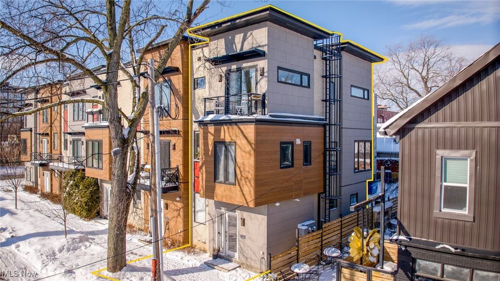 Photo of 2104 Freeman Avenue, Cleveland, OH 44113 (MLS # 5183652)