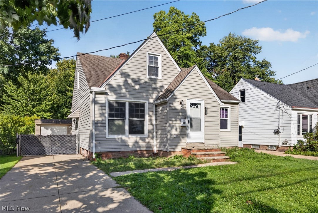1128 Irene Road
