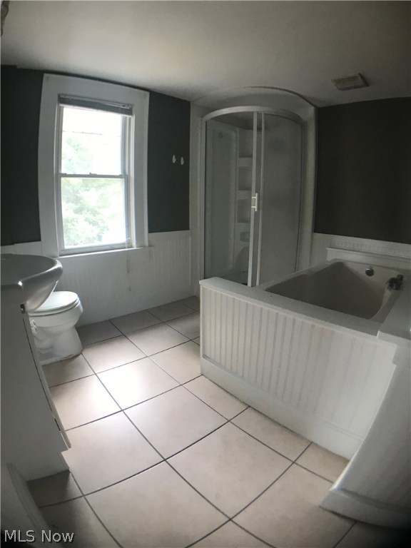 William T Sawyers Collinwood - Residential