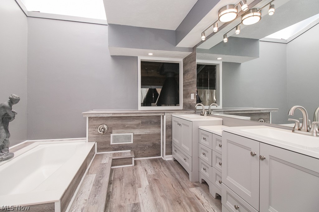 Edgewood Estates - Residential