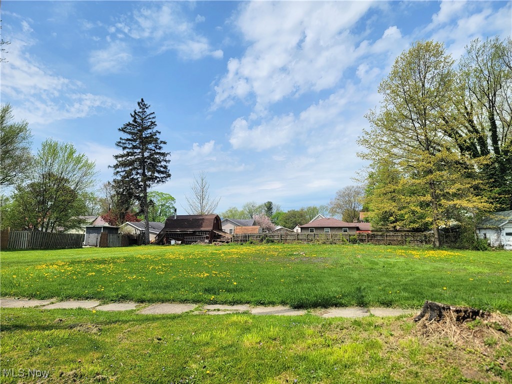 557 Buffalo Street, Conneaut, Ohio image 1