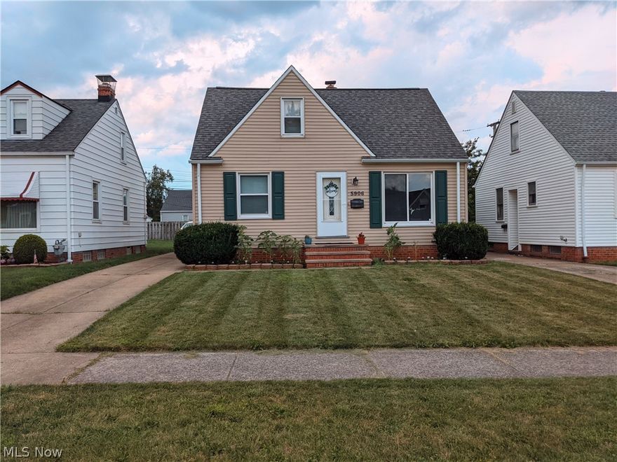 This classic Bungalow might be just what you are looking for. Tired of sweating it out with unpredictable window units? Enjoy the Elsa atmosphere with a new central air unit from 2020. Cold in the winter? Warm your cockles with a new furnace as well.  Do you need 2 bedrooms? Well, this adorable home has THREE!  
Oh, what's that? You would love a finished basement? BOOM! This one has timeless glass block windows! Take a moment to breathe in the serenity of the fresh bathroom while a newer roof and newer windows surround you. The 100 amp electric panel was updated in 2019.  A detached garage for your vehicle or to house all of your impulse buys from over the past 18 months. All of the appliances stay for your convenience.  This house is truly MOVE IN ready.  Are you?