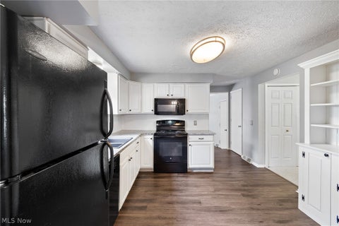 Tiny photo for 11179 Billingham Avenue NW, Uniontown, OH 44685 (MLS # 5256967)