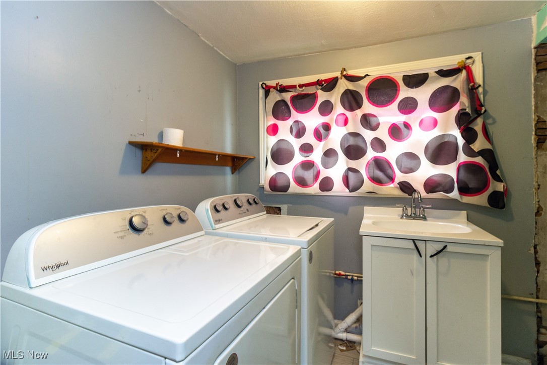 114 Mendel Court, Elyria, Ohio image 11