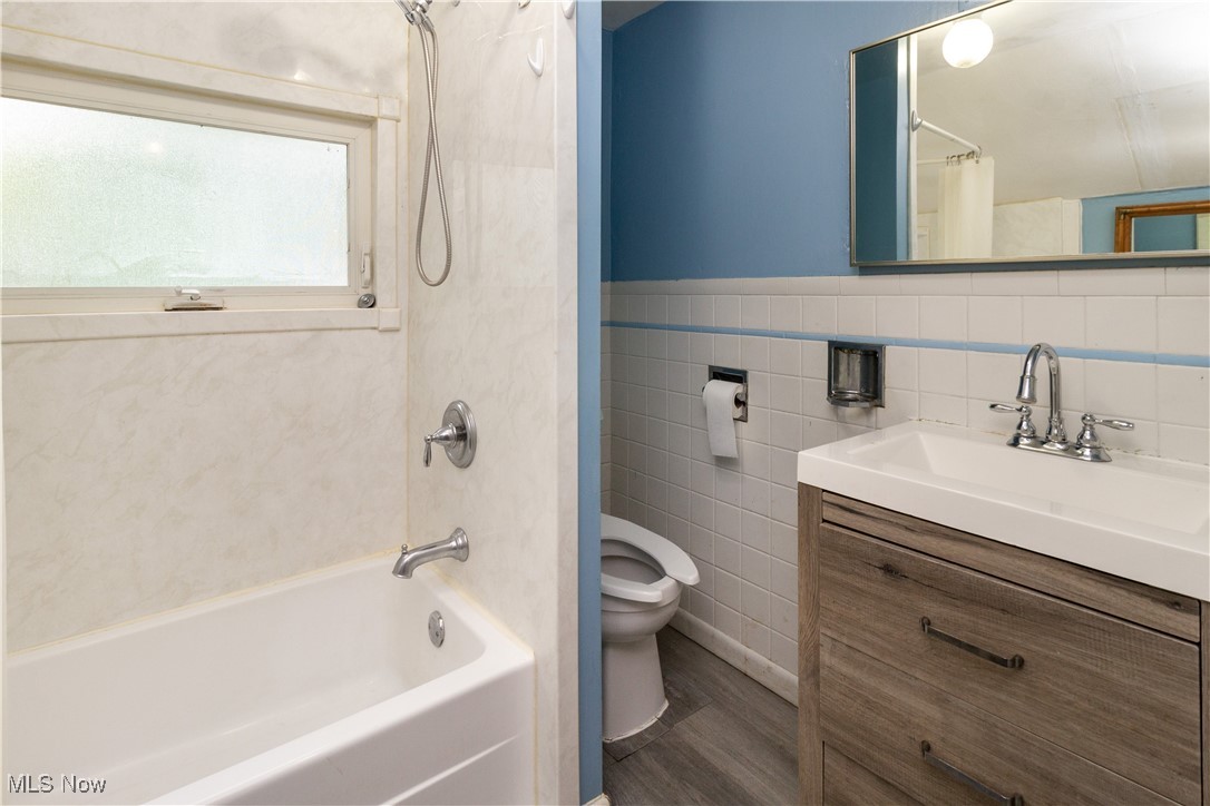 114 Mendel Court, Elyria, Ohio image 12