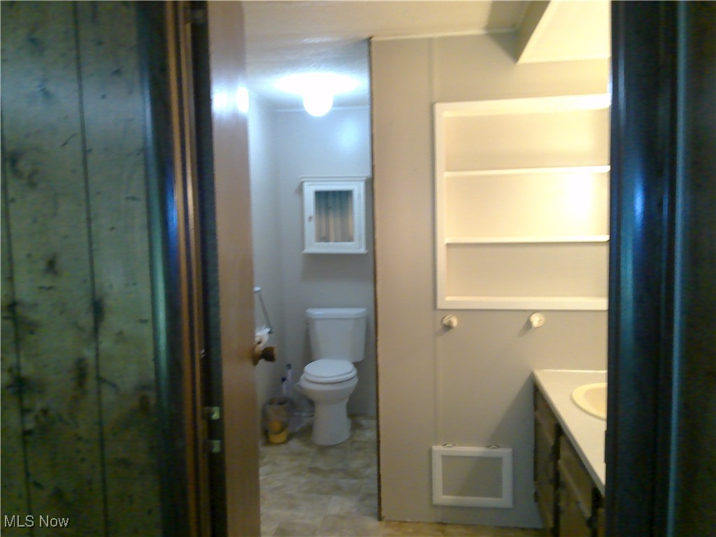 107 Thomas Boulevard, Massillon, Ohio image 24