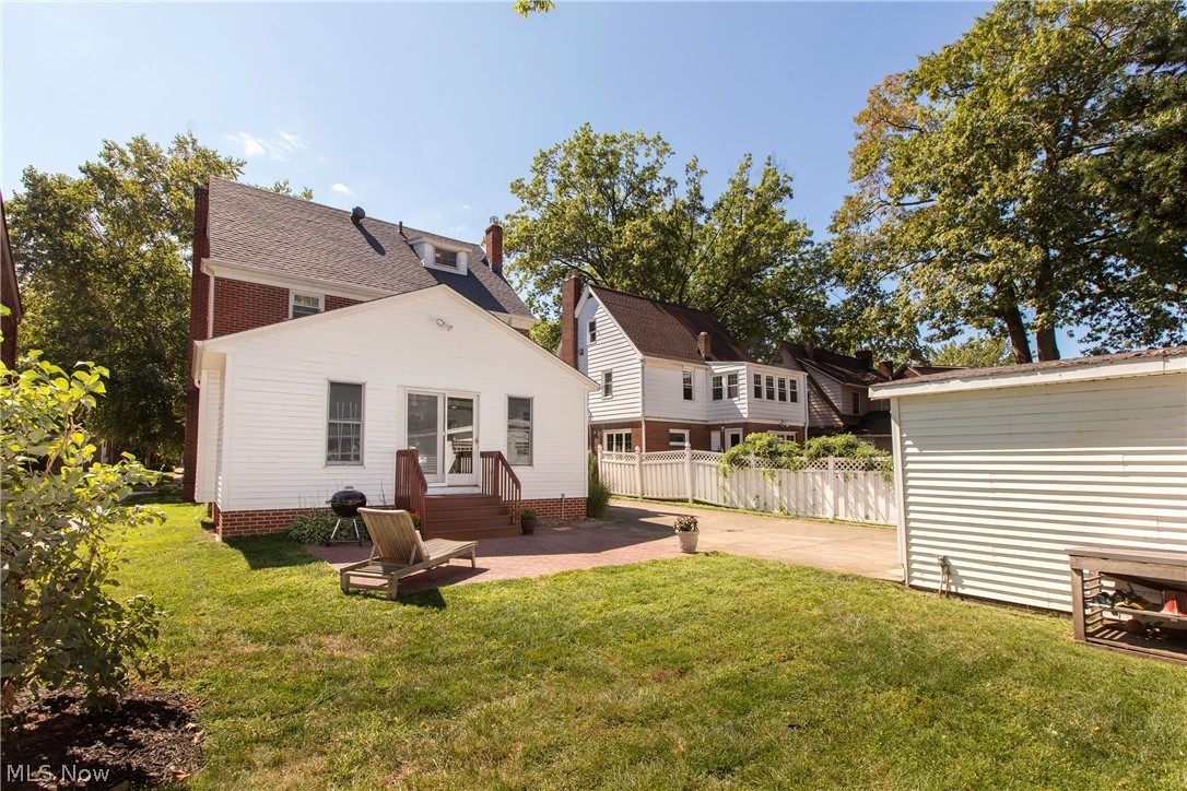 Beach Cliff 04 - Residential