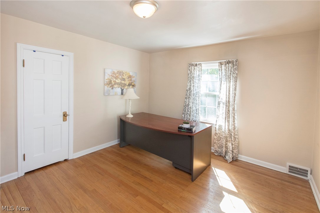 Beach Cliff 04 - Residential