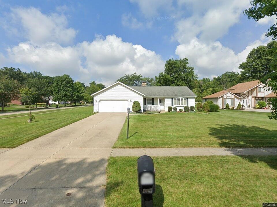11490 Lisa Lane, North Royalton, Ohio image 1