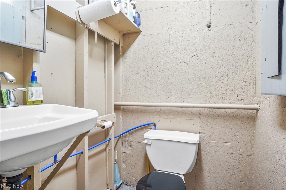 City/Canton - Commercial Sale