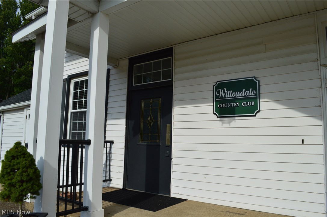 Willowdale Lake - Residential