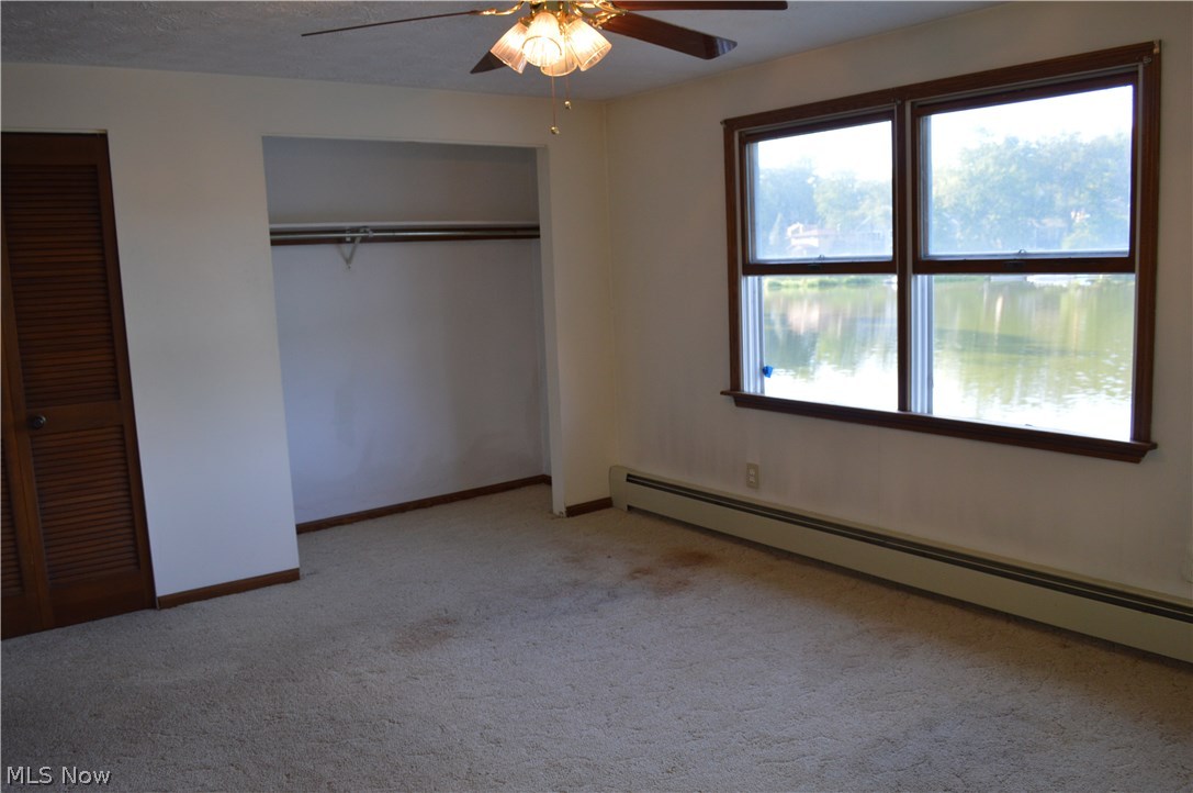 Willowdale Lake - Residential