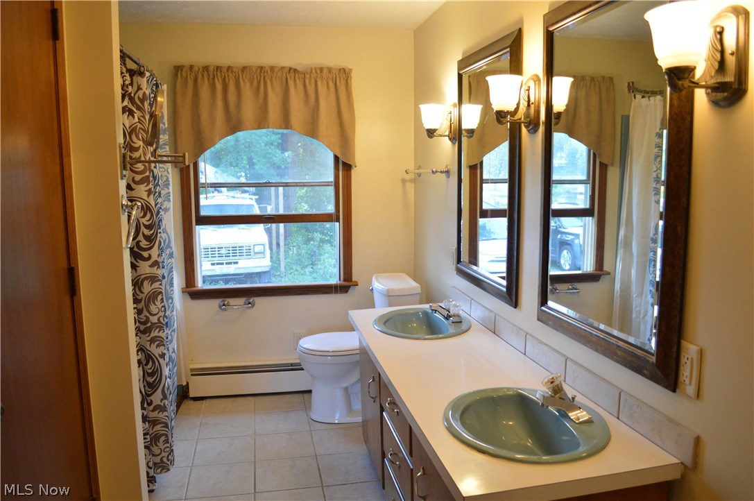 Willowdale Lake - Residential